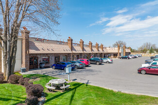 Plus de détails pour 5781 Bridge St, East Syracuse, NY - Bureau/Local commercial à louer