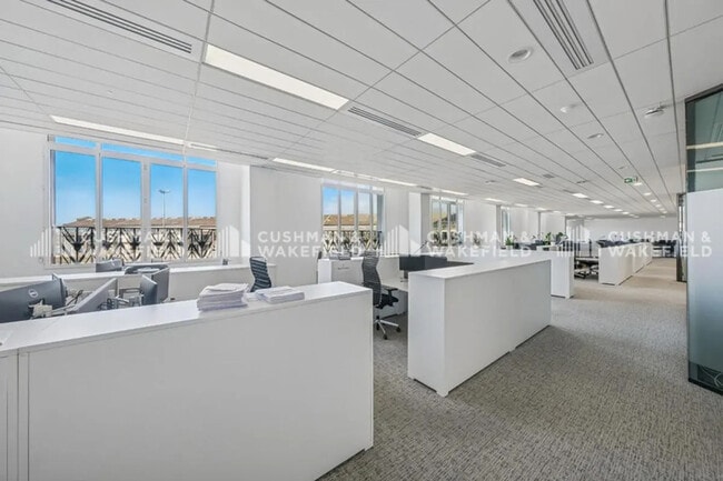 Plus de détails pour Bureau à louer