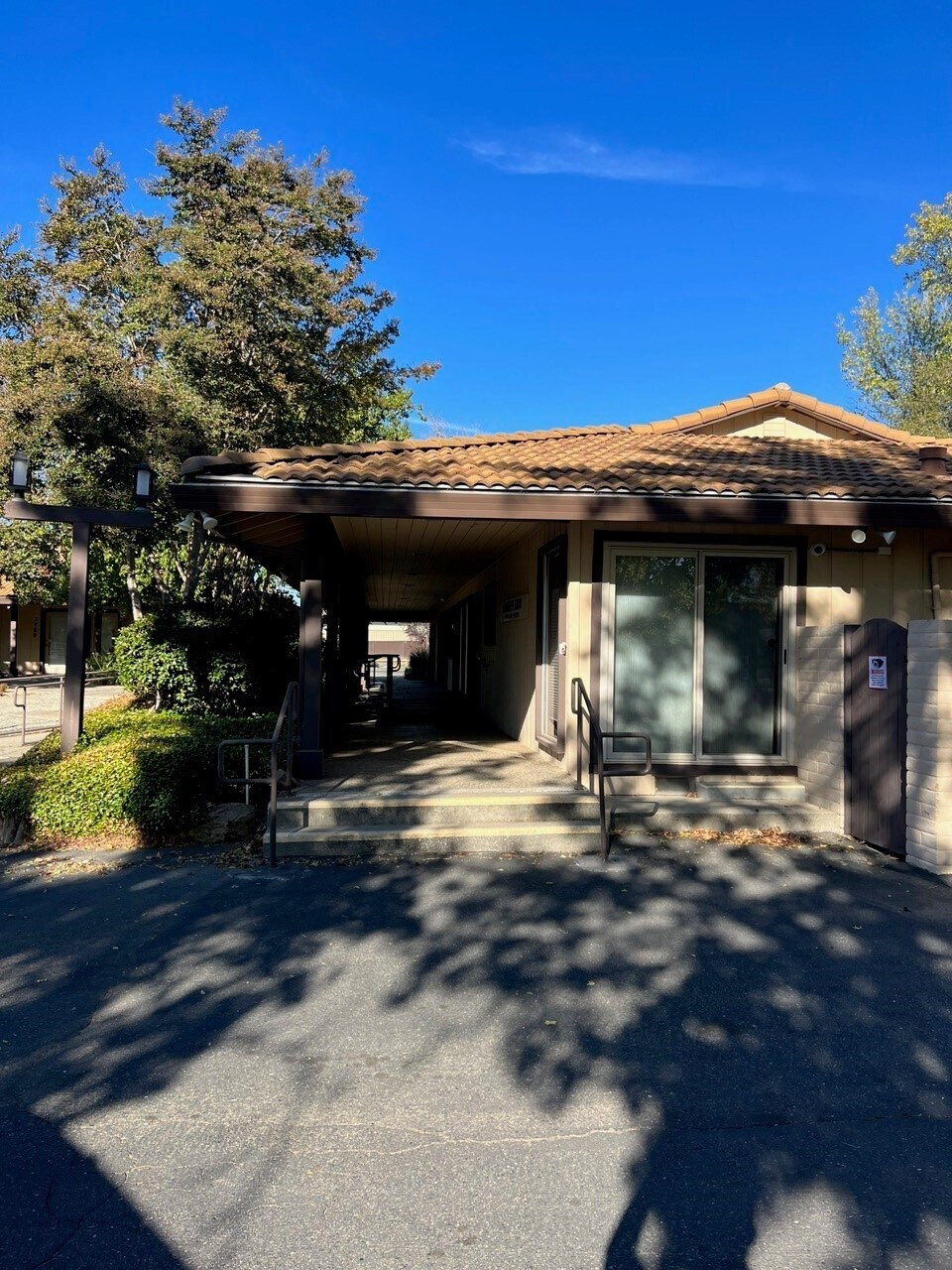 3475 Taylor Rd, Loomis, CA à louer Photo principale– Image 1 sur 6