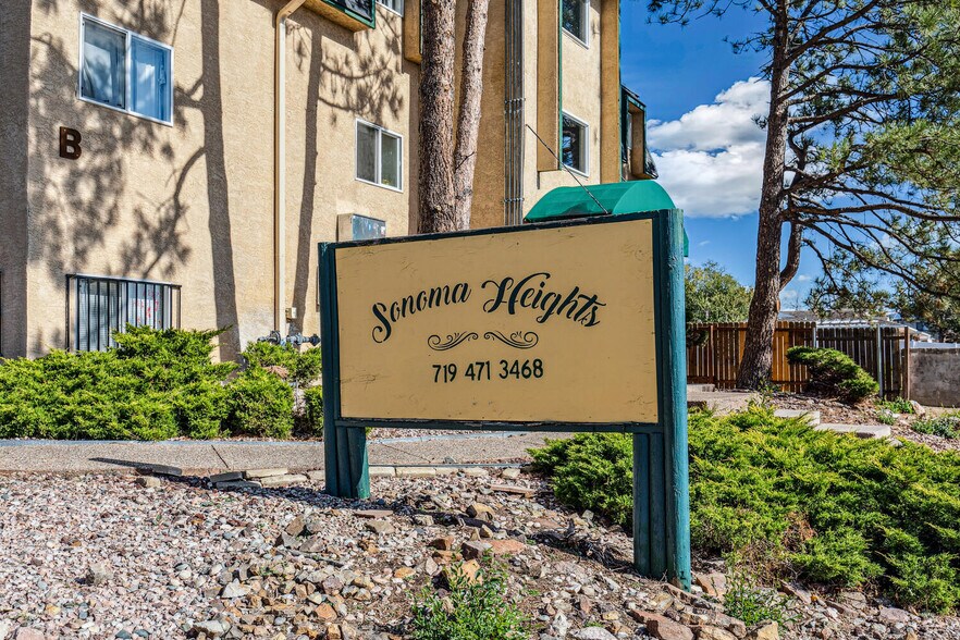 3617 Marion Dr, Colorado Springs, CO à vendre - Photo de l’immeuble – Image 2 sur 42