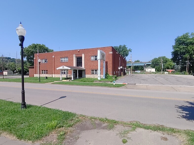 227 Main St, Huntington, WV à vendre - Photo de l’immeuble – Image 3 sur 46