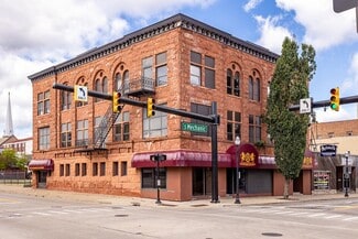 Plus de détails pour 100 W Washington Ave, Jackson, MI - Bureau à vendre
