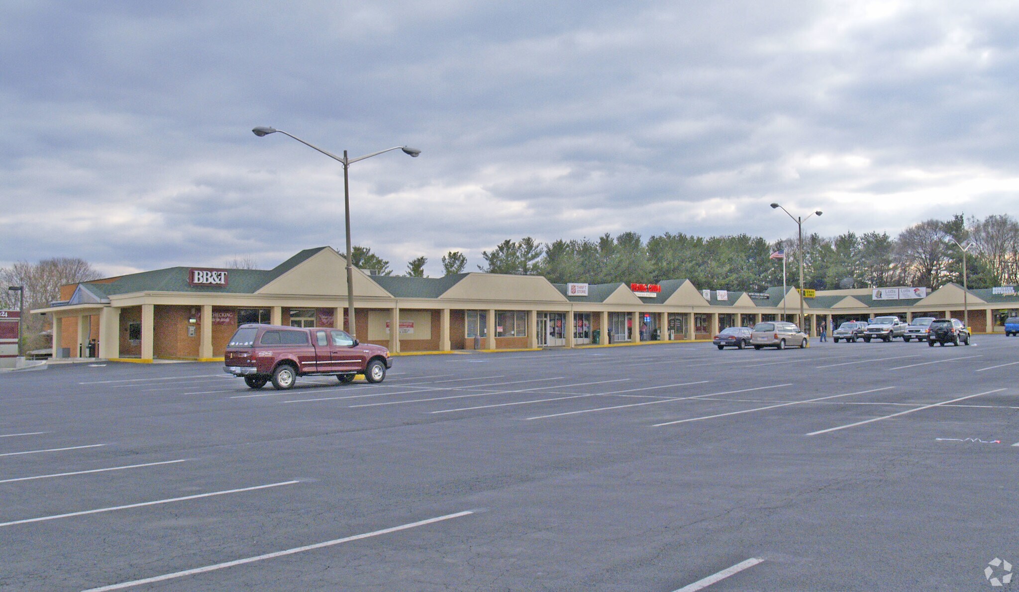 2857 Stuarts Draft Hwy, Stuarts Draft, VA à louer Photo principale– Image 1 sur 4