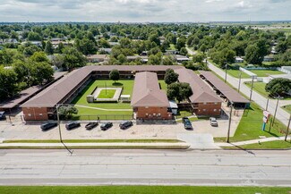 Plus de détails pour 3136 SW 59th St, Oklahoma City, OK - Logement à vendre