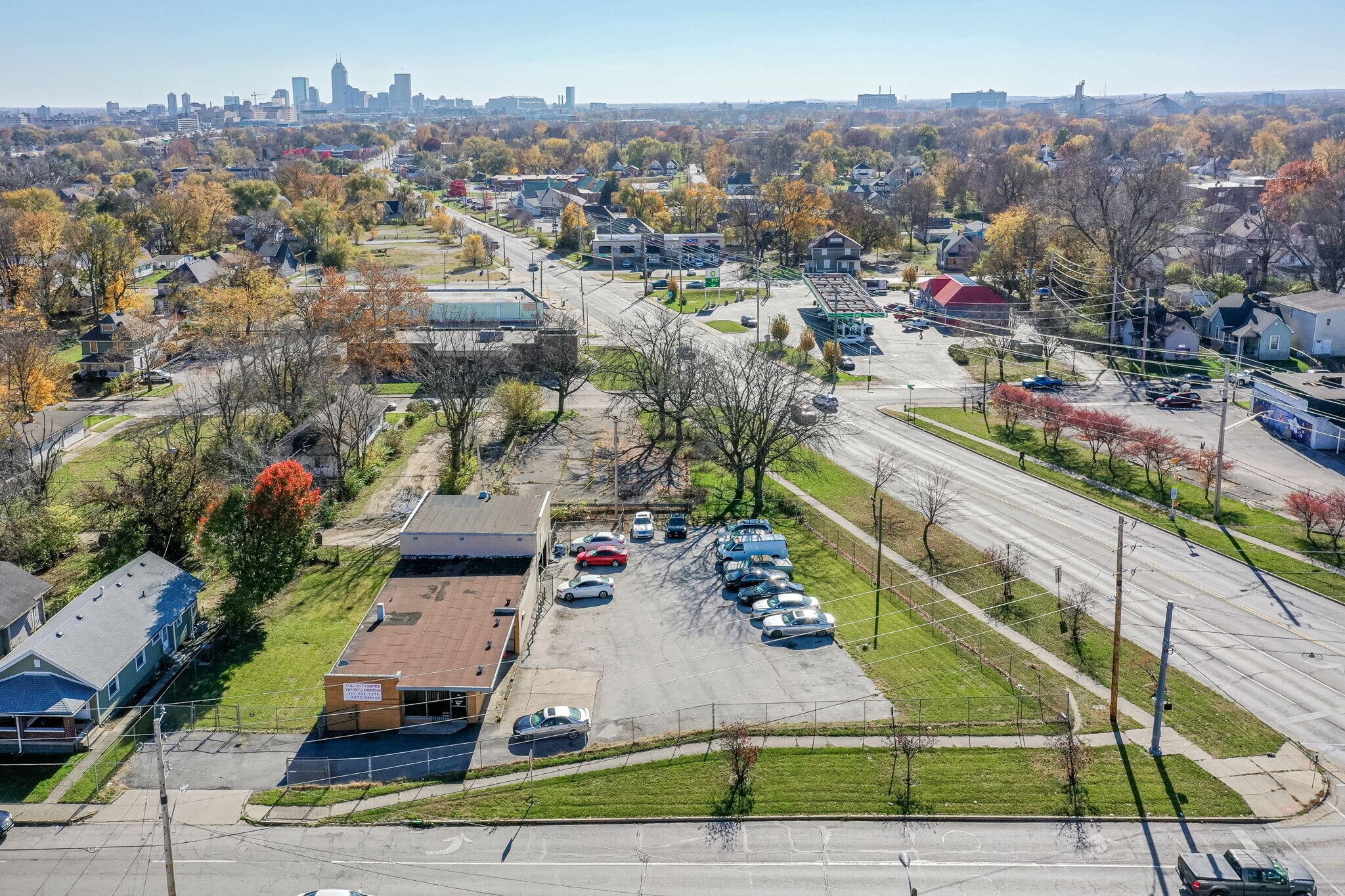 715 W 30th St, Indianapolis, IN à vendre Aérien– Image 1 sur 16
