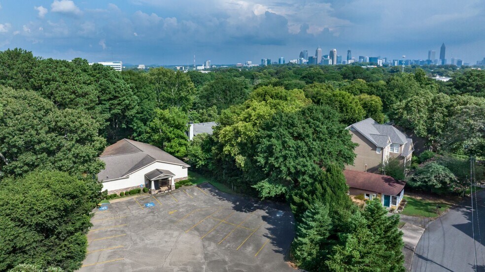 1184 Davis Pl NW, Atlanta, GA à vendre - Photo de l’immeuble – Image 1 sur 46
