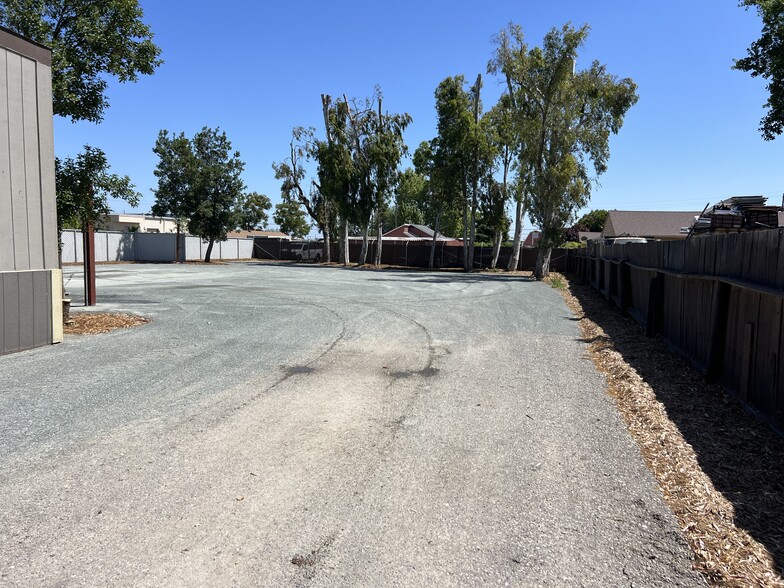 5278 Elm Ln, Oakley, CA à louer - Photo de l’immeuble – Image 2 sur 11