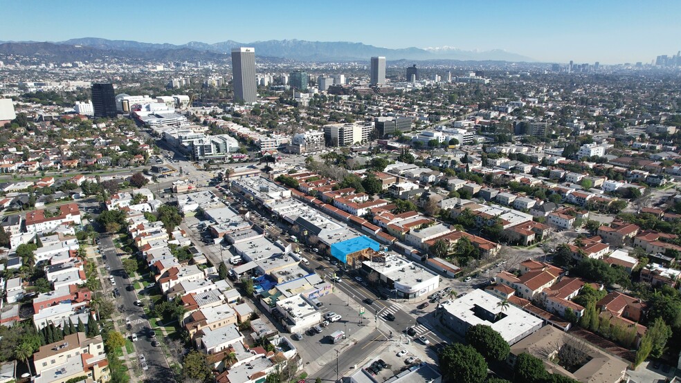 1066-1070 S Fairfax Ave, Los Angeles, CA à louer - Photo de l’immeuble – Image 2 sur 62