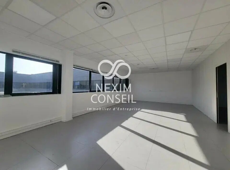 dans Gennevilliers à vendre Photo de l’immeuble– Image 1 sur 1