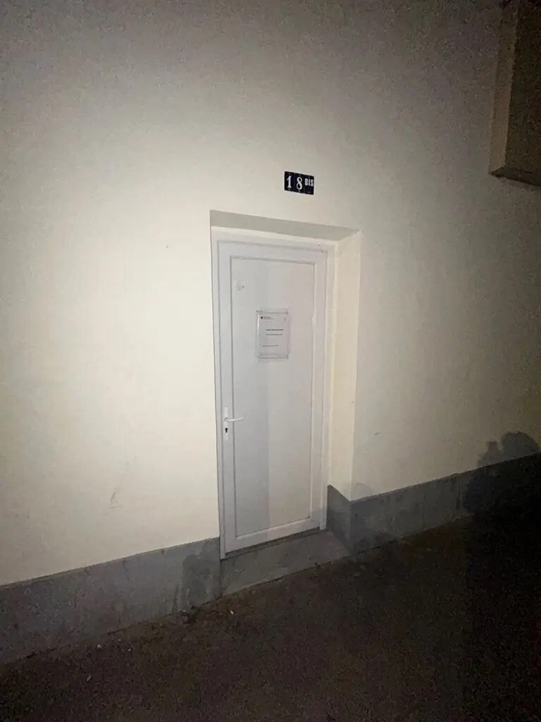 Local commercial dans Boulogne-Billancourt à louer Photo de l’immeuble– Image 1 sur 4