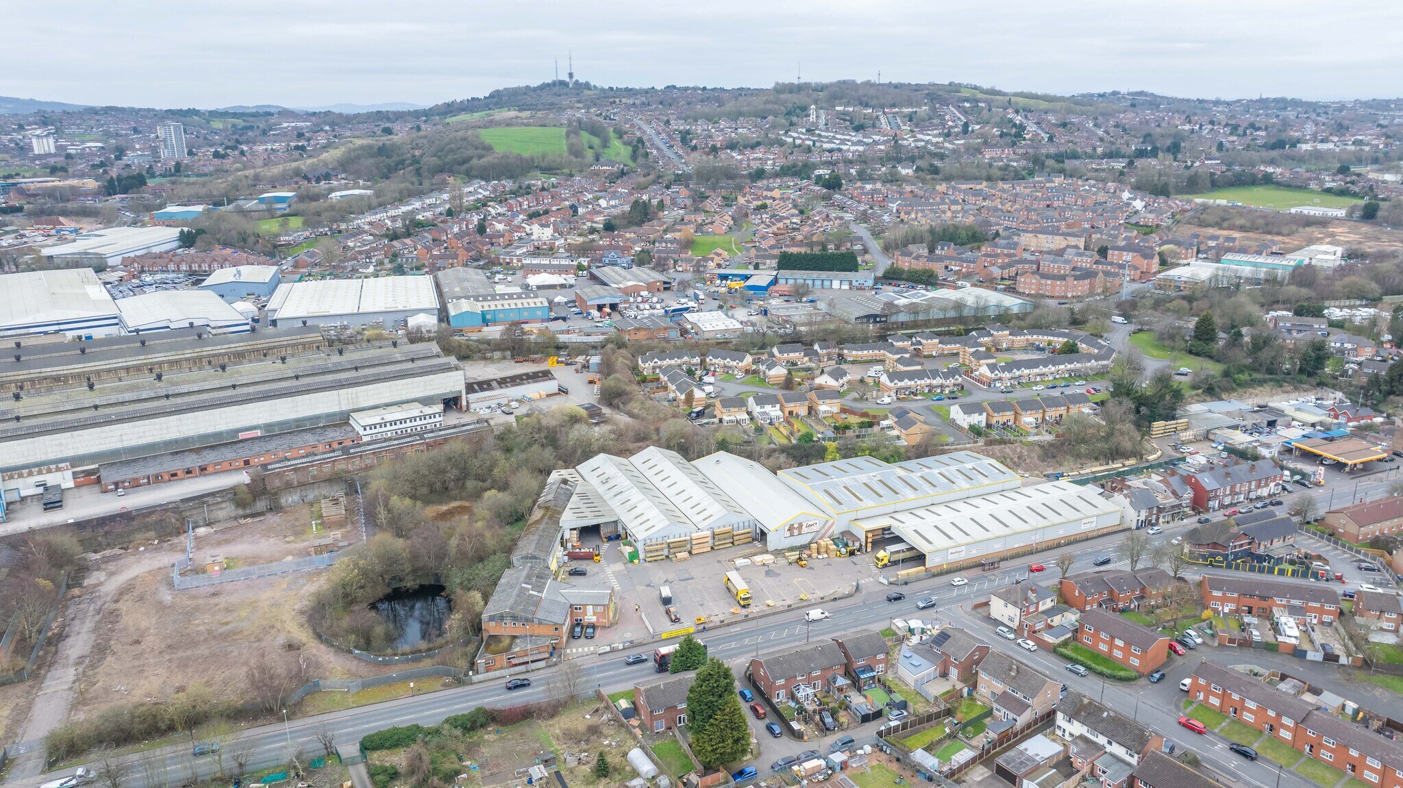 Dudley Rd, Oldbury à louer Photo de l’immeuble– Image 1 sur 4
