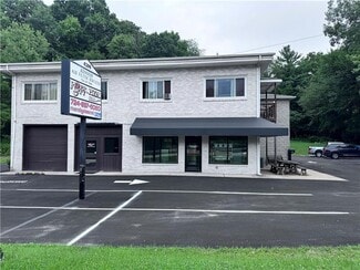 Plus de détails pour 4399 Leechburg Rd, New Kensington, PA - Local commercial à vendre
