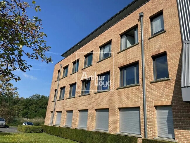 Plus de détails pour 37 Rue Michel Ange, Évry-Courcouronnes - Bureau à louer
