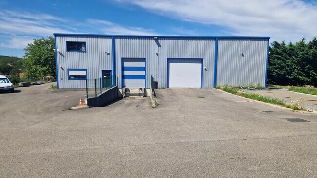 Plus de détails pour 185 Montée Du Gravetan, Saint-Just-Chaleyssin - Industriel/Logistique à vendre