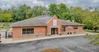 Plus de détails pour 3475 Embassy Pky, Akron, OH - Local commercial à vendre