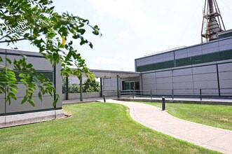 1701L North St, Endicott, NY à louer Photo de l’immeuble– Image 2 sur 2