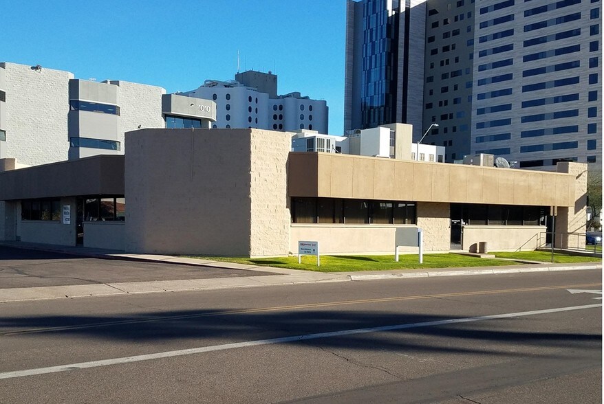 1002 E McDowell Rd, Phoenix, AZ à louer - Photo de l’immeuble – Image 2 sur 3