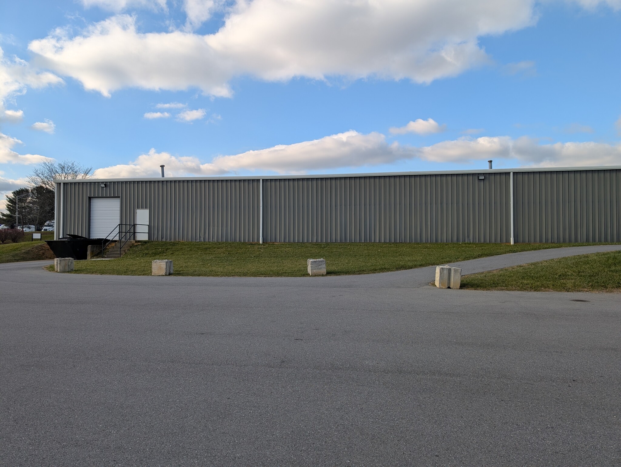 4089 Pepperell Way, Dublin, VA à louer Photo intérieure– Image 1 sur 19