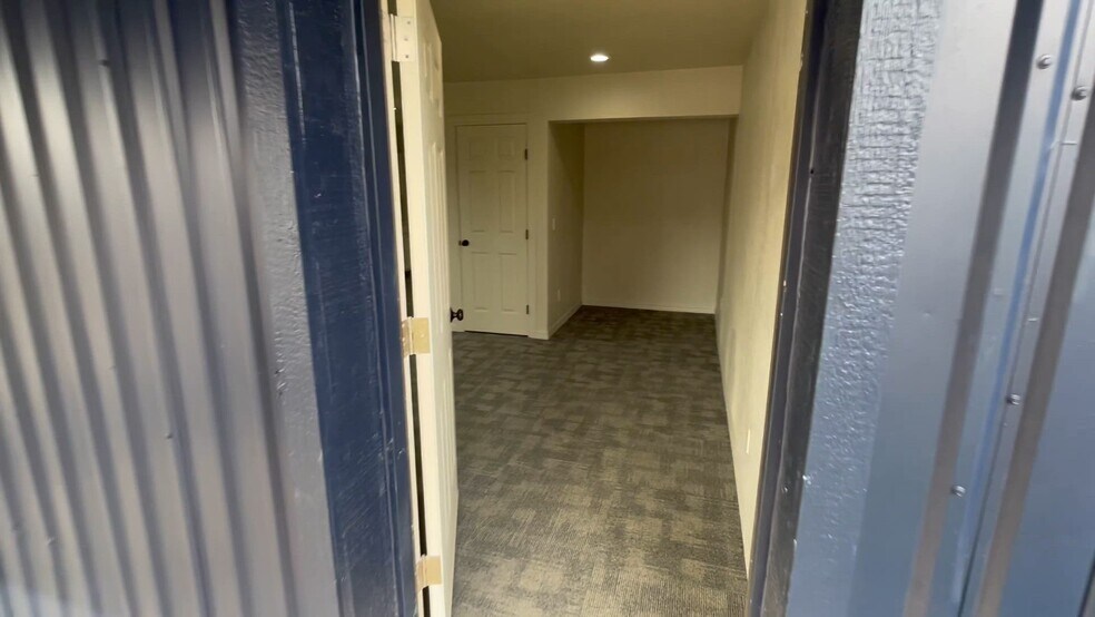 7447 W 78th St, Tulsa, OK à louer - Vidéo sur l’annonce professionnelle – Image 2 sur 11