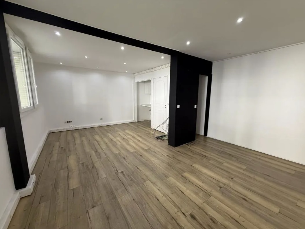 31-33 Rue Chardon-Lagache, Paris à louer Photo intérieure– Image 1 sur 4