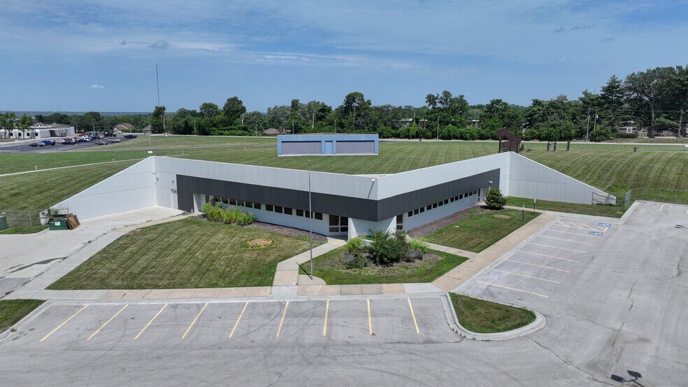 9000 Old Santa Fe Rd, Kansas City, MO à vendre - Photo de l’immeuble – Image 3 sur 17