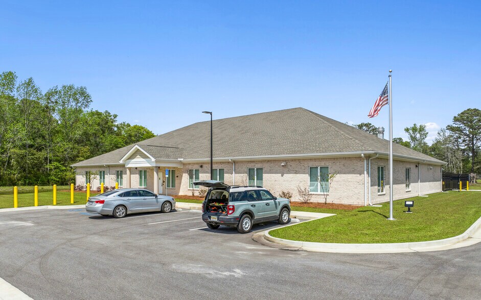 3836 Gordon John Dr, Mobile, AL à vendre - Photo principale – Image 1 sur 6