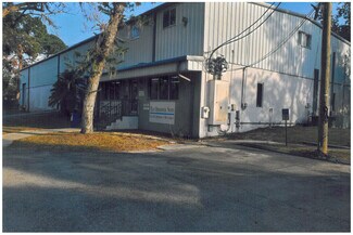Plus de détails pour 210 Woodland Estates Ave, Ruskin, FL - Industriel/Logistique à vendre