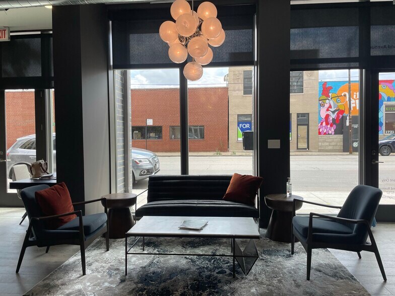 504 N Hermitage Ave, Chicago, IL à louer - Photo de l’immeuble – Image 3 sur 6