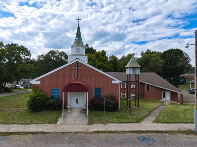 1219 Second St, Radford, VA à vendre - Photo principale – Image 1 sur 65