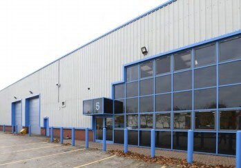 Bevan Way, Smethwick à louer - Photo de l’immeuble – Image 2 sur 13