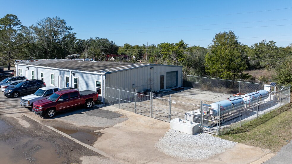 5289 E Bay Blvd, Gulf Breeze, FL à vendre - Photo de l’immeuble – Image 3 sur 9