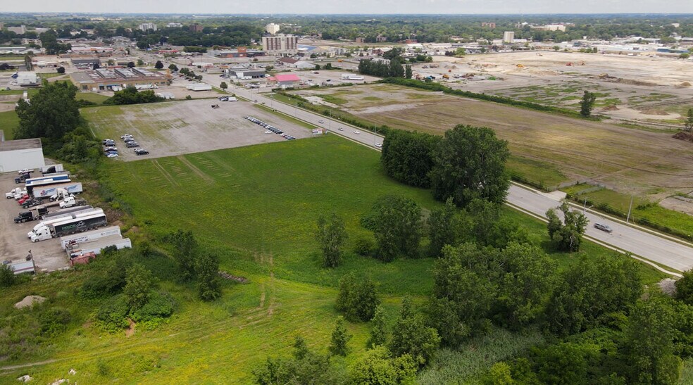 200 Keil Dr S, Chatham, ON à vendre - Photo de l’immeuble – Image 3 sur 7