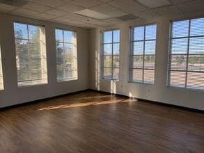 401 N Buffalo Dr, Las Vegas, NV à louer Photo intérieure– Image 2 sur 4