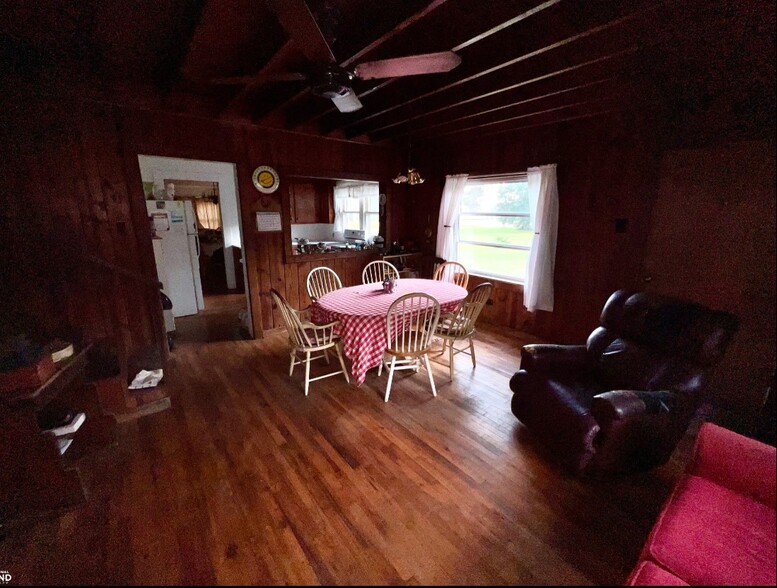 8862 Garland Street, Bayou La Batre, AL à vendre - Photo de l’immeuble – Image 2 sur 66