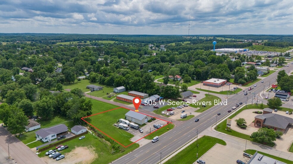 305 W Scenic Rivers Blvd, Salem, MO à vendre - Photo principale – Image 1 sur 16