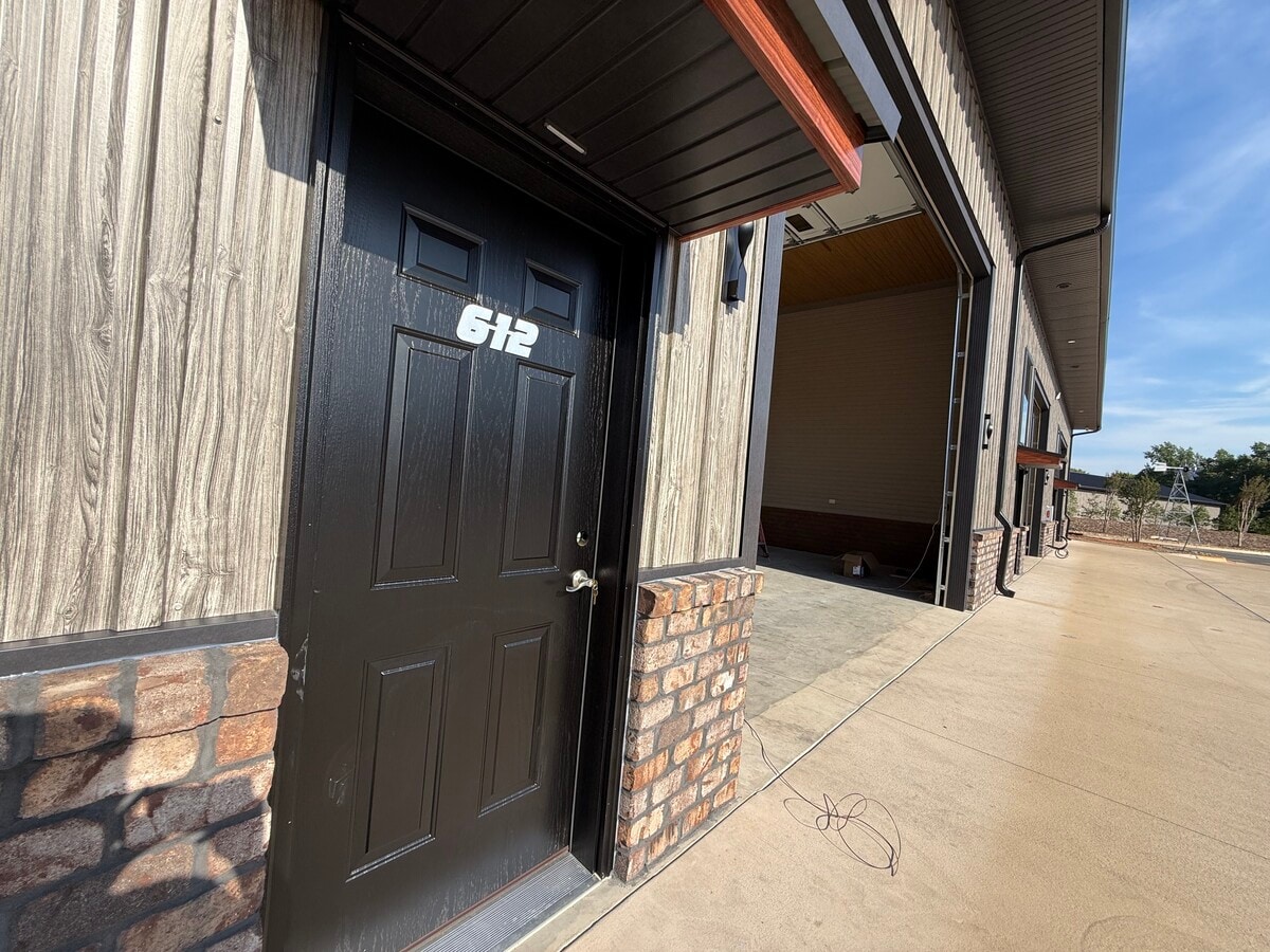 144 McCrary Rd, Mooresville, NC 28117 - Lot 612 - - Photo intérieure - Image 1 of 3