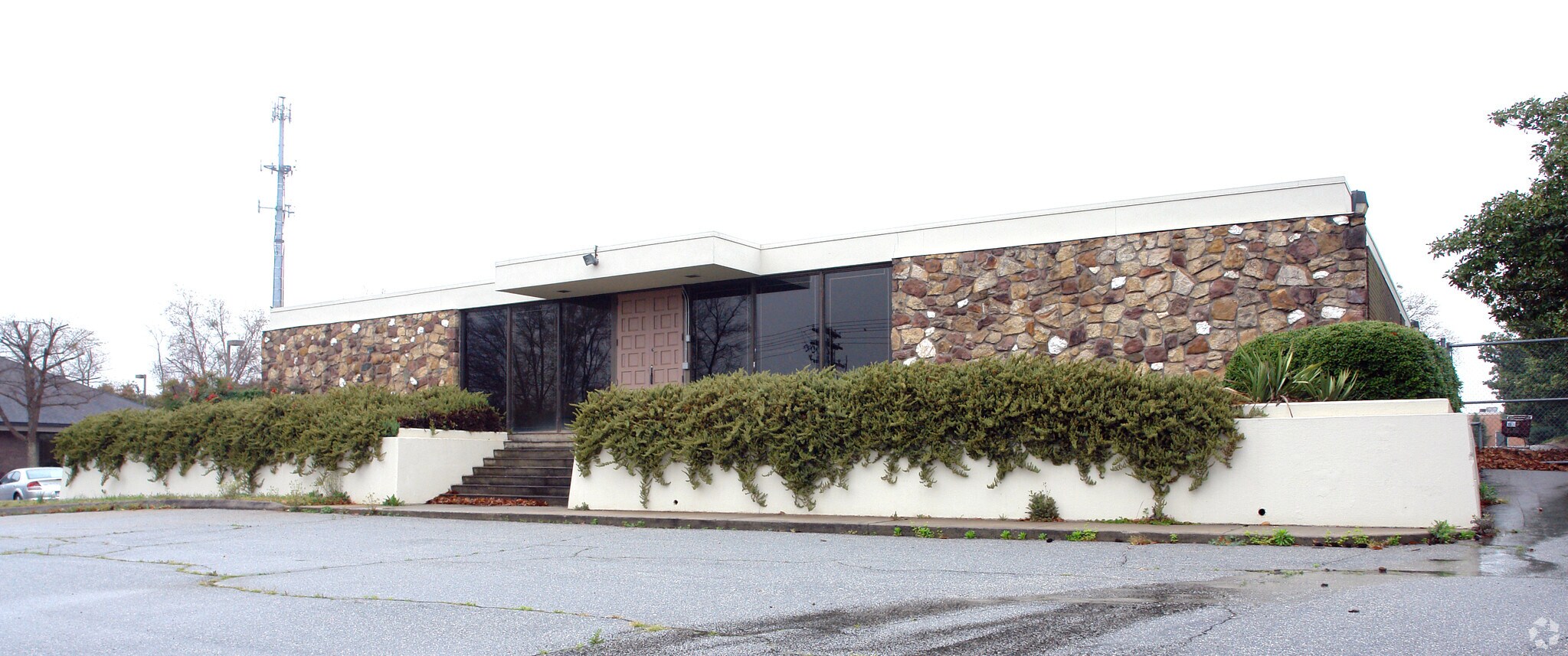 260 S Pleasantburg Dr, Greenville, SC à louer Photo principale– Image 1 sur 7
