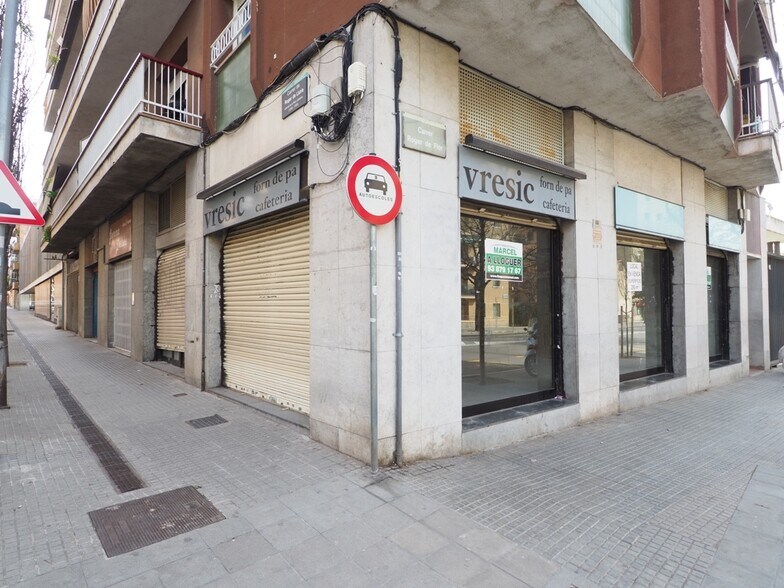 Immeuble residentiel dans Granollers, Barcelona à vendre - Photo de l’immeuble – Image 3 sur 3