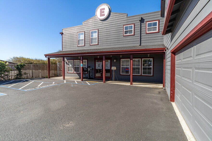 8022 Moss Landing Rd, Moss Landing, CA à vendre - Photo de l’immeuble – Image 2 sur 11