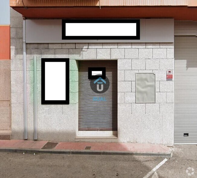 Immeuble residentiel dans El Carpio de Tajo, Toledo à vendre - Photo intérieure – Image 1 sur 1