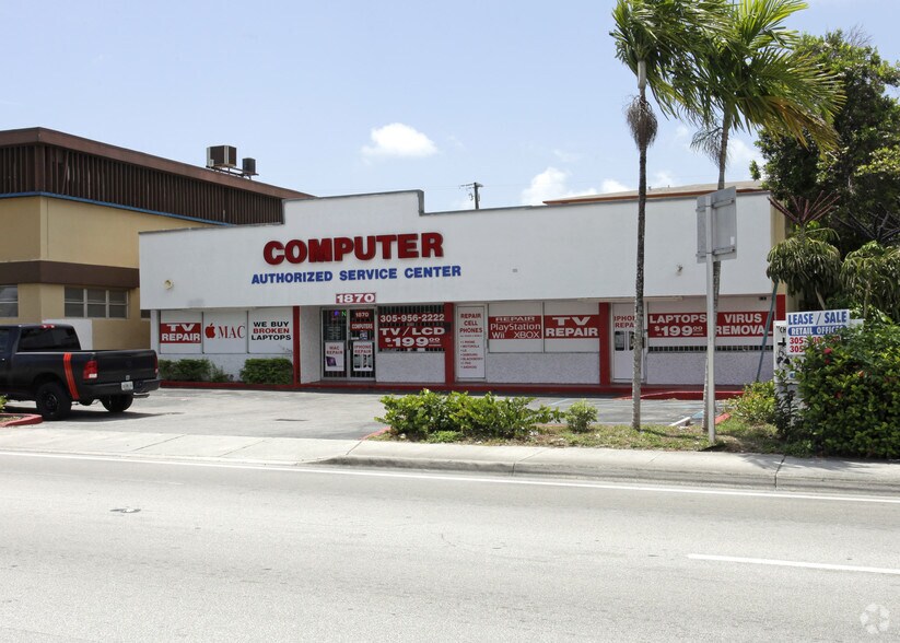 1870 NE 163rd St, Miami, FL à louer - Photo principale – Image 1 sur 15