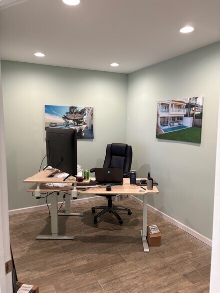 6420 Amsterdam Way, Wilmington, NC à vendre - Photo de l’immeuble – Image 2 sur 13