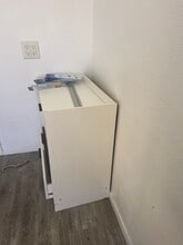 4310-4340 Genesee Ave, San Diego, CA à louer Photo intérieure– Image 2 sur 13