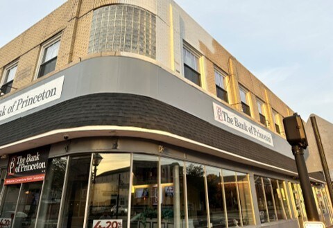 7 E Broad St, Burlington, NJ à louer Photo de l’immeuble– Image 1 sur 10