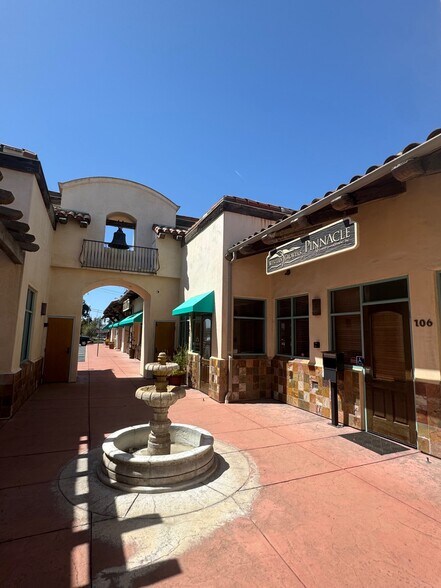 2646 Santa Maria Way, Santa Maria, CA à louer - Photo de l’immeuble – Image 1 sur 16