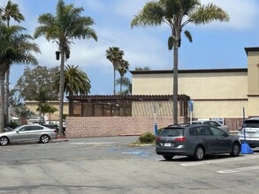 801 N El Camino Real, San Clemente, CA à louer Photo de l’immeuble– Image 2 sur 4