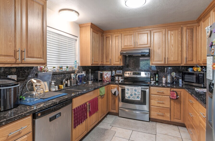 940 Weldwood Ct, Los Gatos, CA à vendre - Photo de l’immeuble – Image 3 sur 14