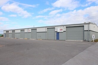 1400 L and R Industrial Blvd, Tarpon Springs, FL à louer Photo intérieure– Image 2 sur 6