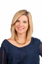 Angie Peluso