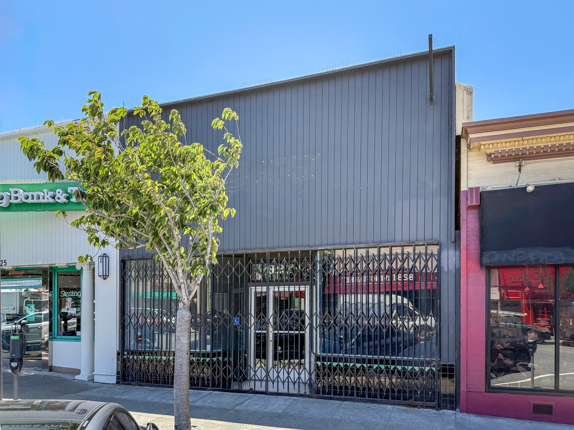 827 Irving St, San Francisco, CA à louer Photo de l’immeuble– Image 1 sur 17